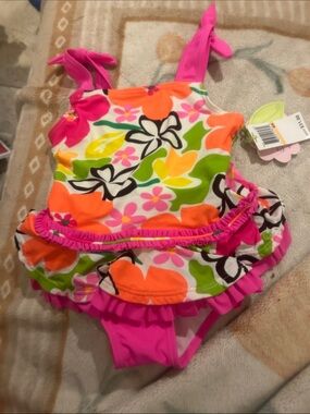 NWT Sz 6x floral swimsuit by hula Star